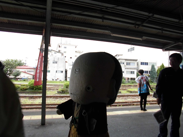 JR九州スイーツトレイン「或る列車」お出迎え・お見送り in 日田駅 (2)