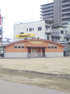 パトリア日田前の公園のトイレ