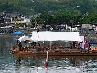 一年の内１番輝く日田川開き観光祭初日でございました