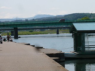 修学旅行の小学生とっても元気でパワーを頂きます