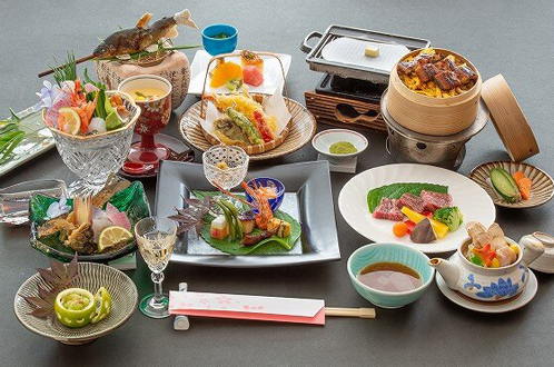 黒毛和牛に鰻の蒸籠蒸しに旬魚の洗いにお造り5種の『極上会席』プラン 家族旅行応援♪